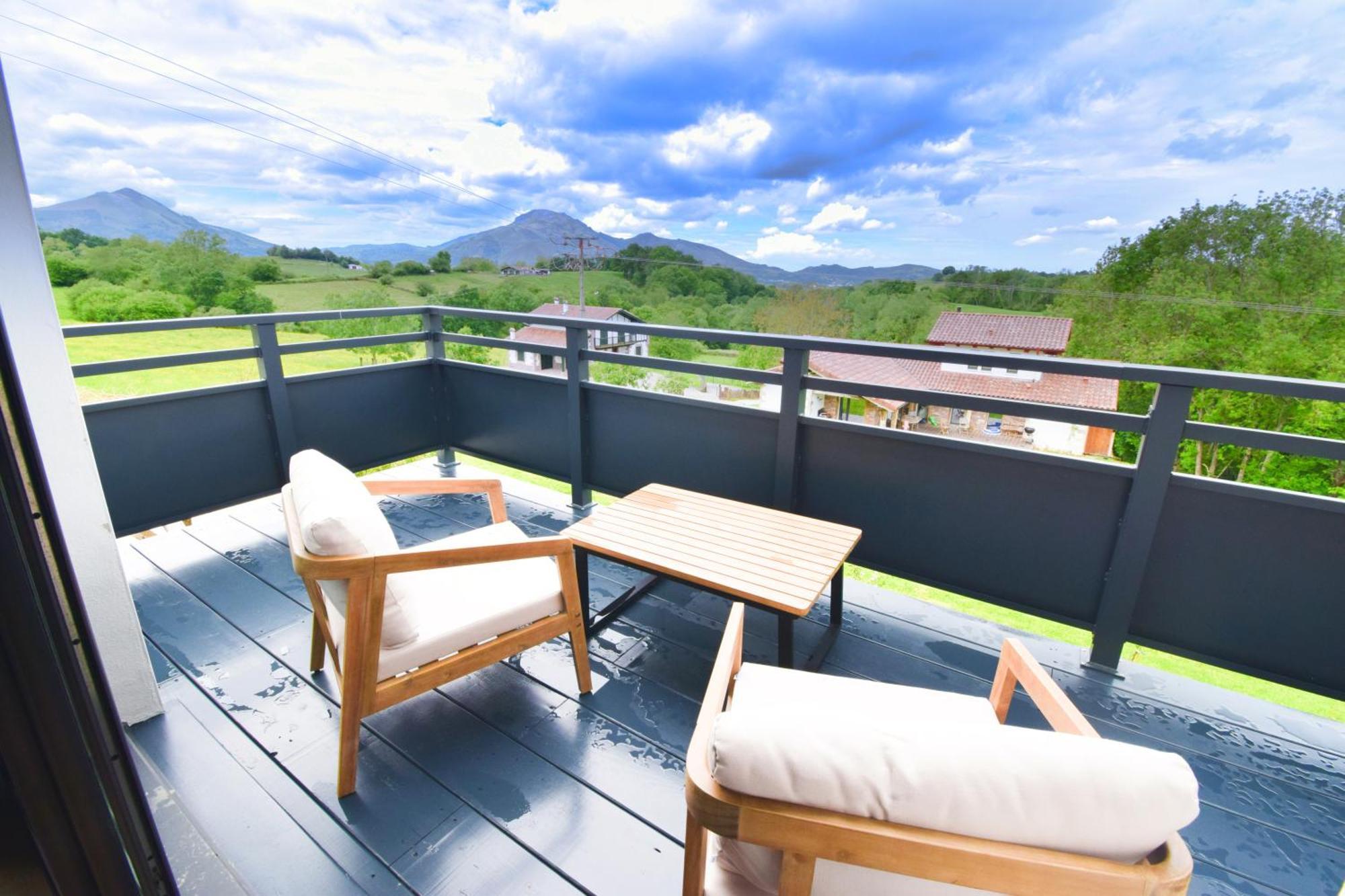 Appartement Vue Montagnes - Axuria Zugarramurdi Exterior photo